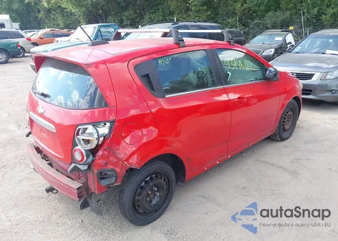 2015 Chevrolet Sonic Rs Manual из США, поврежденный, VIN 1G1JH6SB6F4101231